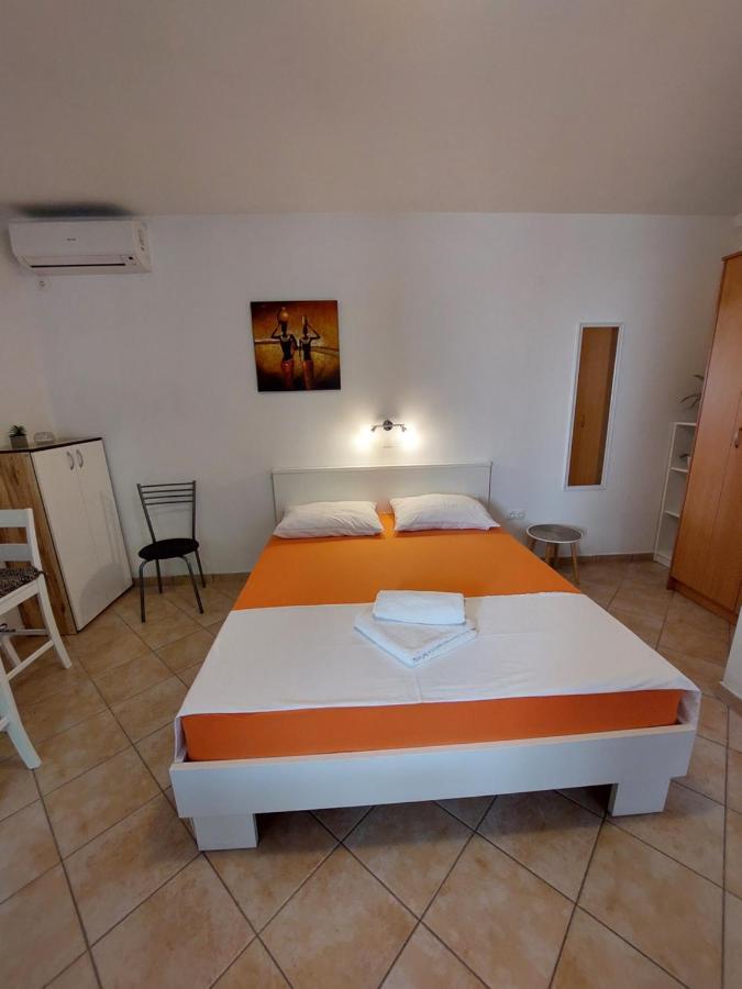 Apartments Nenad & Marija Đảo Pag Ngoại thất bức ảnh
