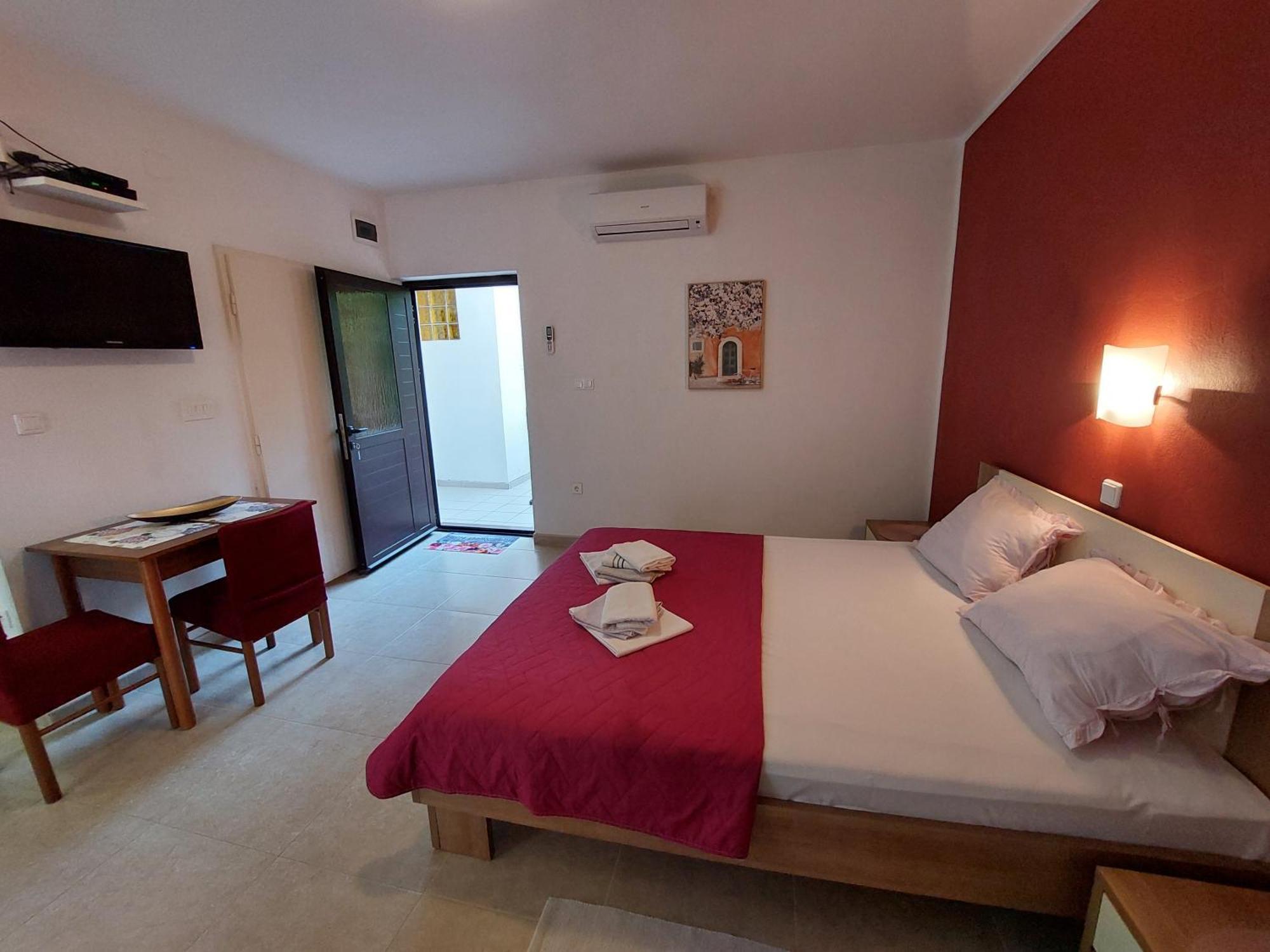 Apartments Nenad & Marija Đảo Pag Ngoại thất bức ảnh