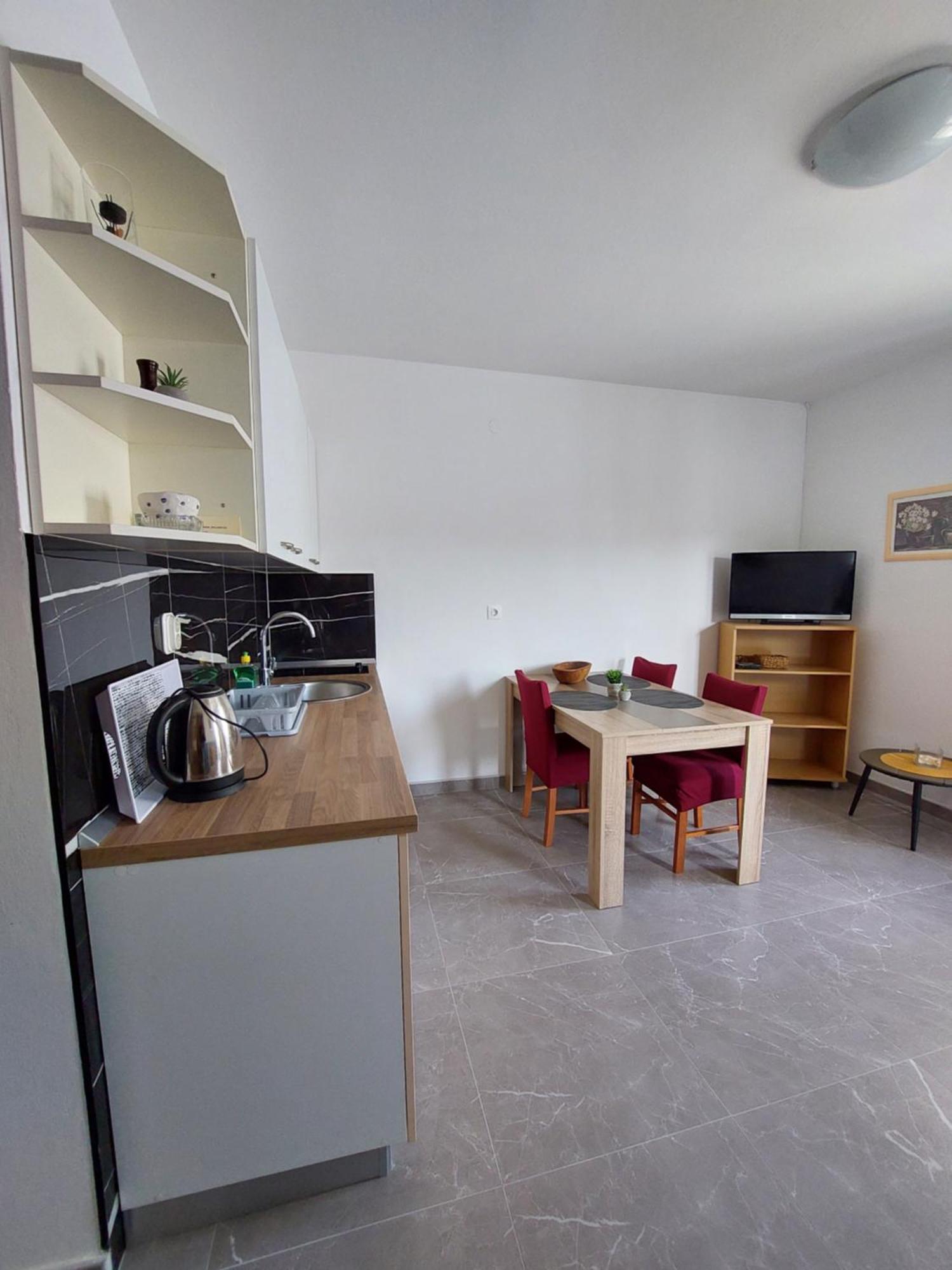 Apartments Nenad & Marija Đảo Pag Ngoại thất bức ảnh