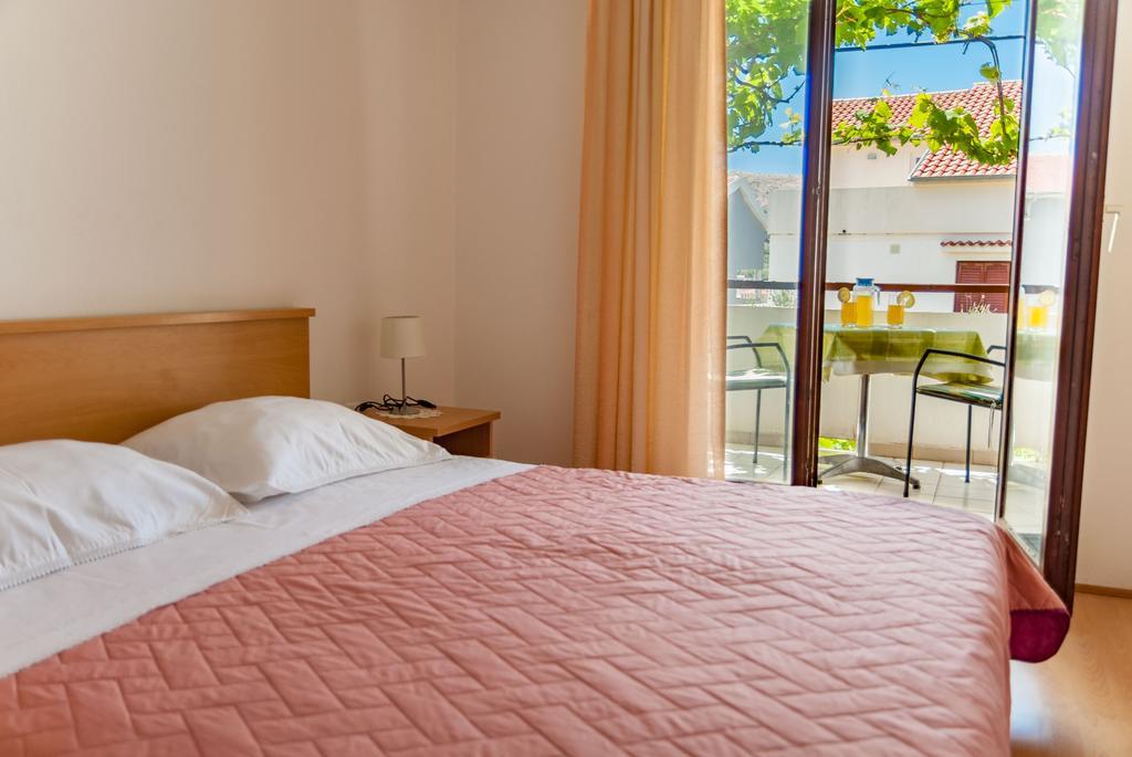 Apartments Nenad & Marija Đảo Pag Ngoại thất bức ảnh