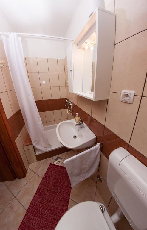 Apartments Nenad & Marija Đảo Pag Ngoại thất bức ảnh